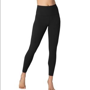 Beyond yoga Capri leggings